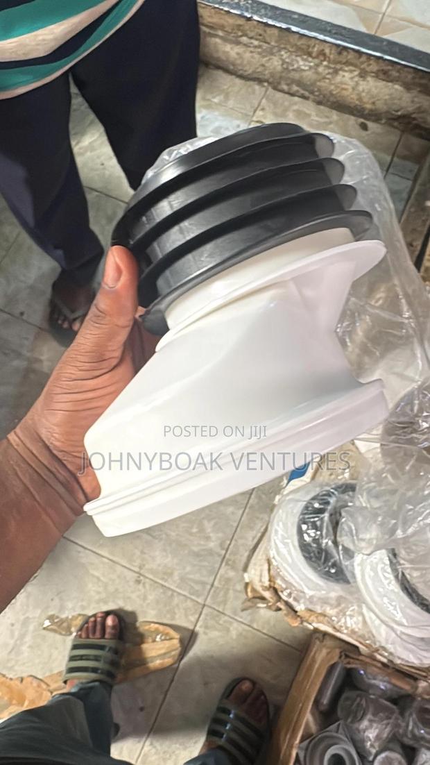 Pan Connector · Photo 2
