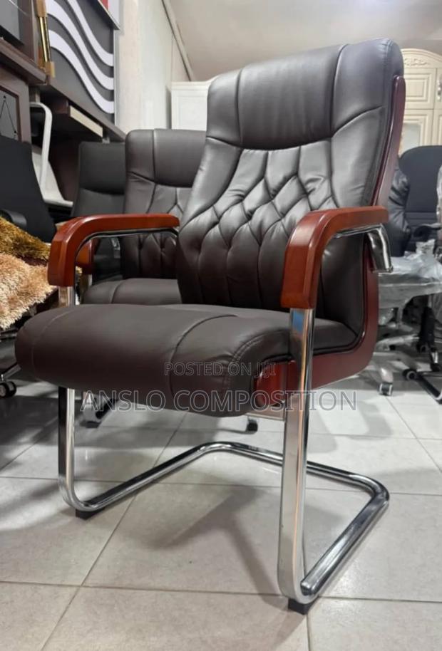 Hr Executive Waiting Chair · Photo 1