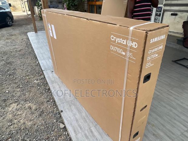 Epic-Size Home Cinema Samsung Crystal 85” · Photo 1