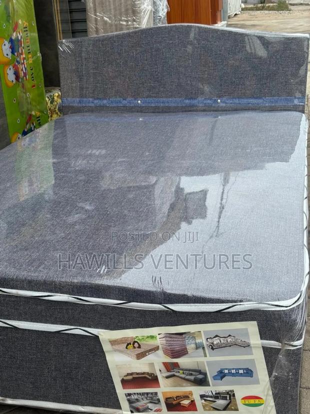 Double Bed With Attached Mattress · Photo 1