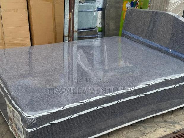 Double Bed With Attached Mattress · Photo 2