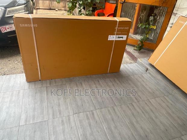Samsung 65” Classicscreen Supreme Ai Precision Display · Photo 1