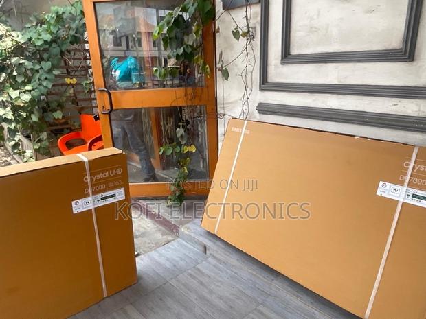 Samsung 65” Classicscreen Supreme Ai Precision Display · Photo 2