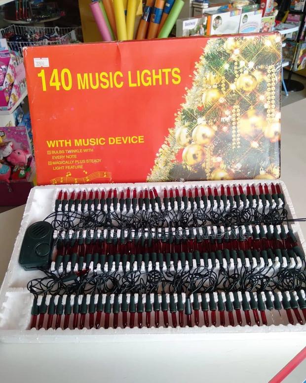 140 Lights With Christmas Music Device - 140l · Photo 1