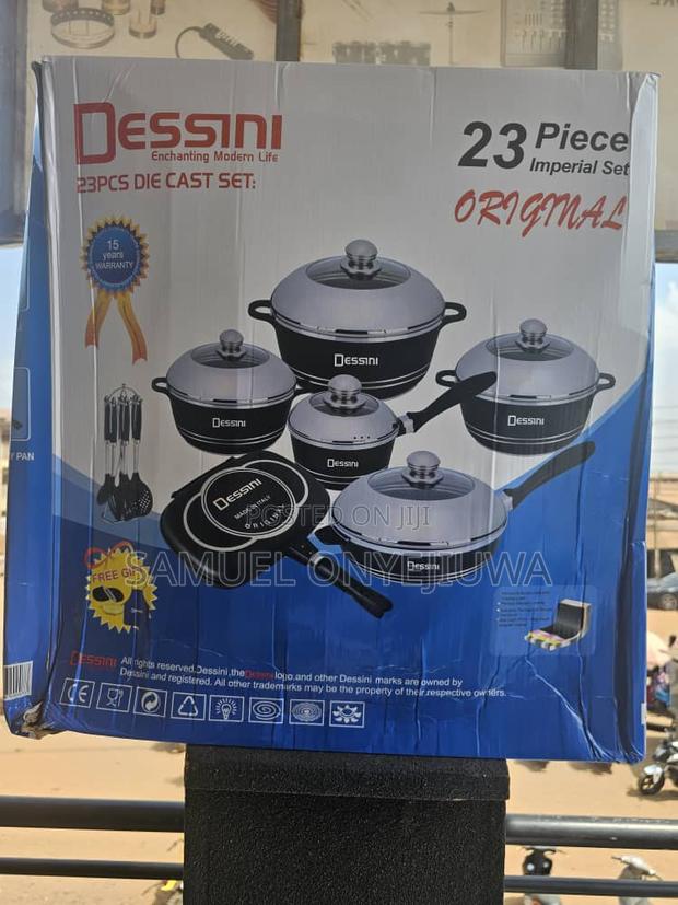 Dessini 23 Pieces Die Cast Set(23piece Imperial Set Original · Photo 1