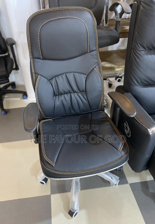 An Authentic Well Made Office Chair · Photo 2