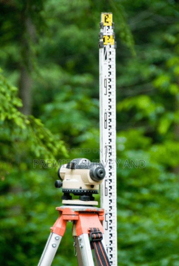 Expert in Land Survey · Photo 2