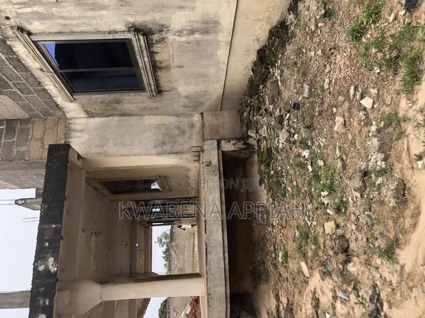 18bdrm Block of Flats in Mark Estate At, Kumasi Metropolitan for sale · Photo 7