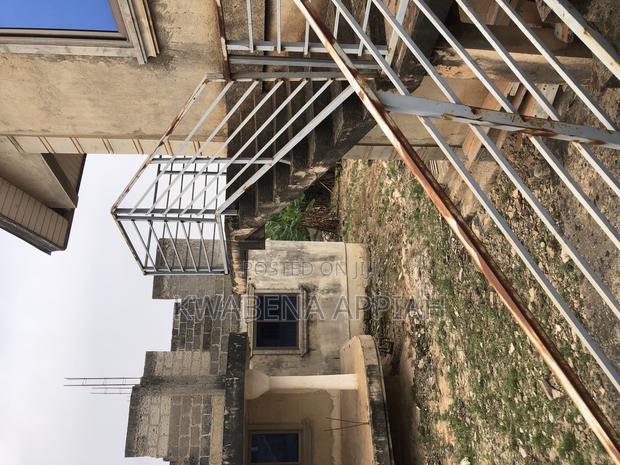 18bdrm Block of Flats in Mark Estate At, Kumasi Metropolitan for sale · Photo 4