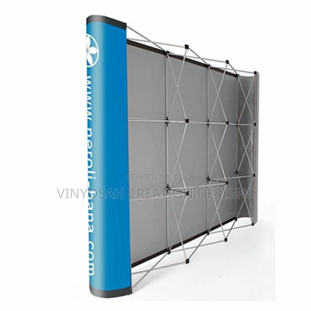 Foldable Backdrop Machine With Print · Photo 7