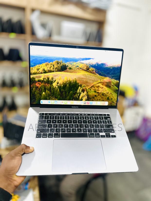 Laptop Apple MacBook Pro 2019 16GB Intel Core i9 SSD 1T · Photo 3