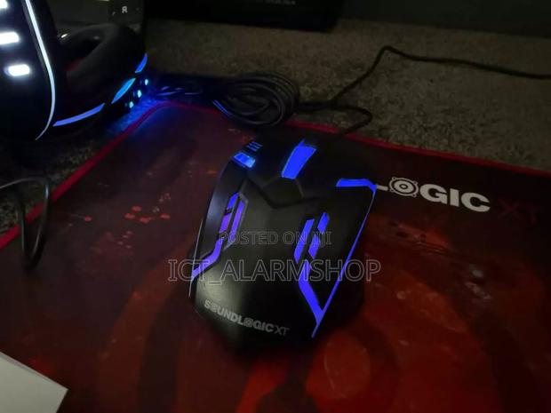 Gaming Combo Kit Light-Up 4-in-1 · Photo 5
