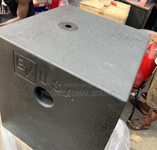 Electro-Voice (Ev) Professional Audio Single Bass Speaker · Photo 3