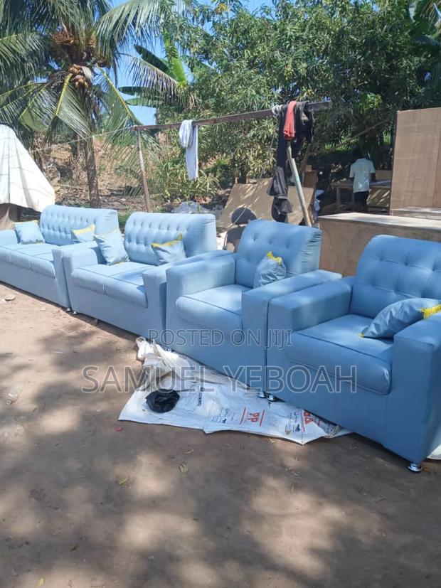 Quality Sofa Set · Photo 1