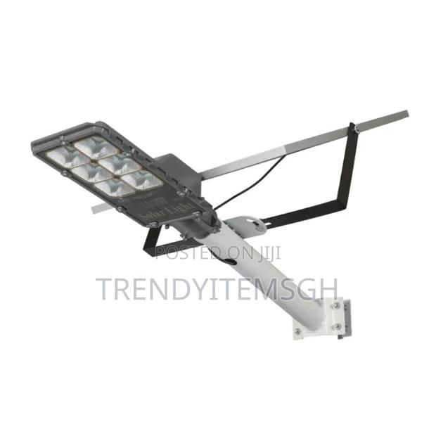 60w Led Solar Street Light · Photo 3