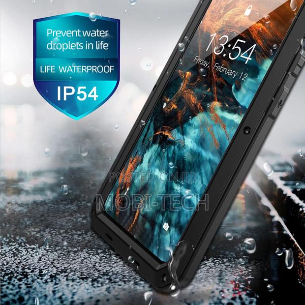 Heavy-Duty, Shockproof Metal Case for Samsung Galaxy S21+ (Plus) 5g · Photo 3