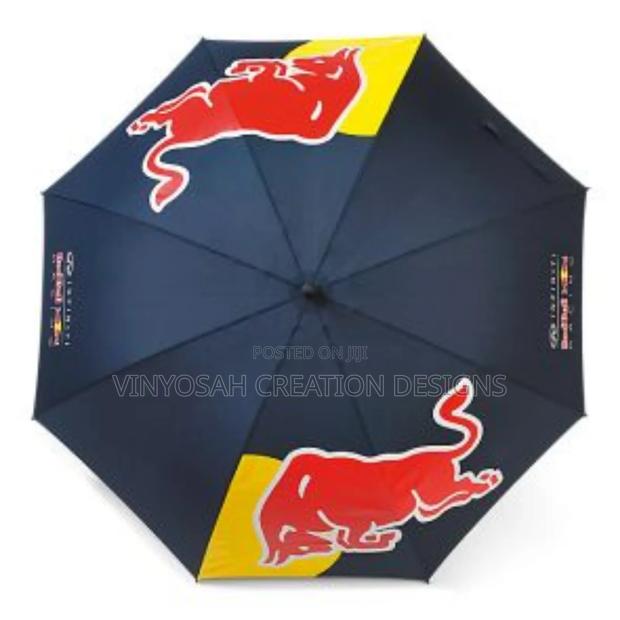 Umbrella With Branding · Photo 2