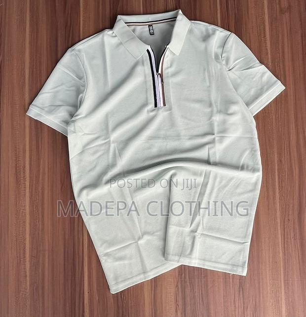 Quality Club T · Photo 3