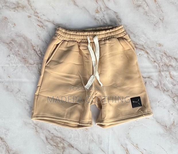 Quality Shorts · Photo 3