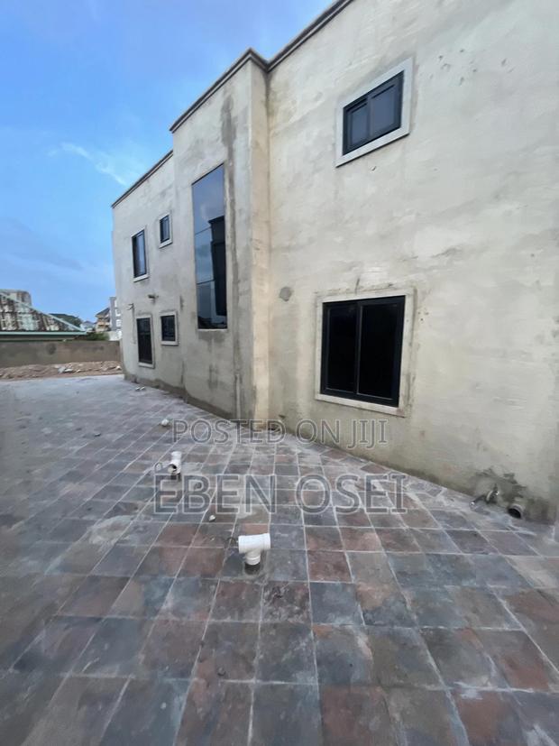 4bdrm House in Dansoman for sale · Photo 3