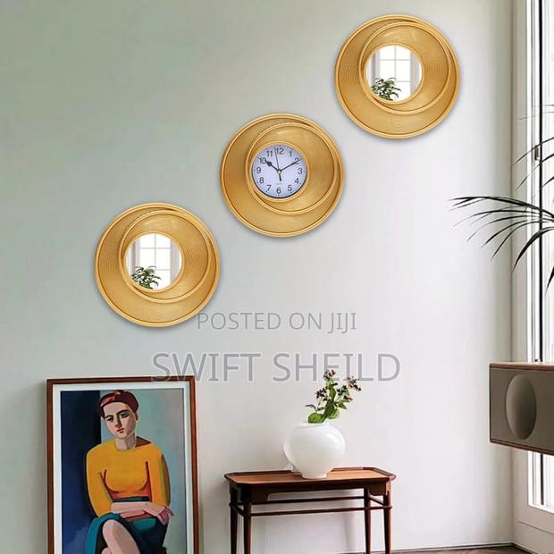 3 Set Mirror and Clock for Decor · Photo 1