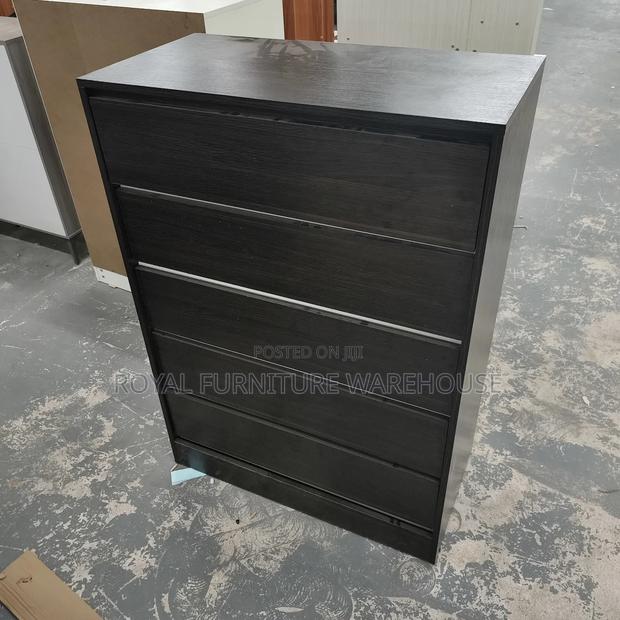 5 Drawers Cabinet. Black Color · Photo 1
