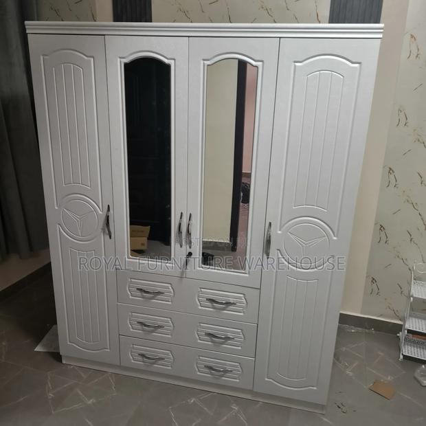 4 Doors Mercedes Benz Design Wardrobe · Photo 1