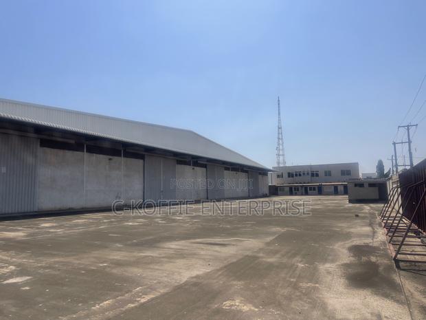 4000 SQM Warehouse on 5 Acers at Tema for Sale · Photo 3