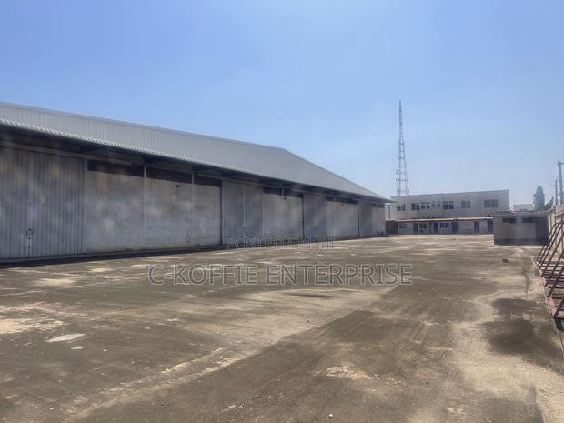4000 SQM Warehouse on 5 Acers at Tema for Sale · Photo 1