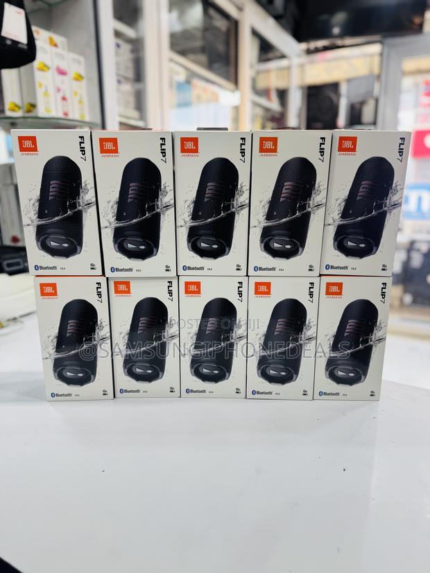JBL Flip 7 · Photo 1