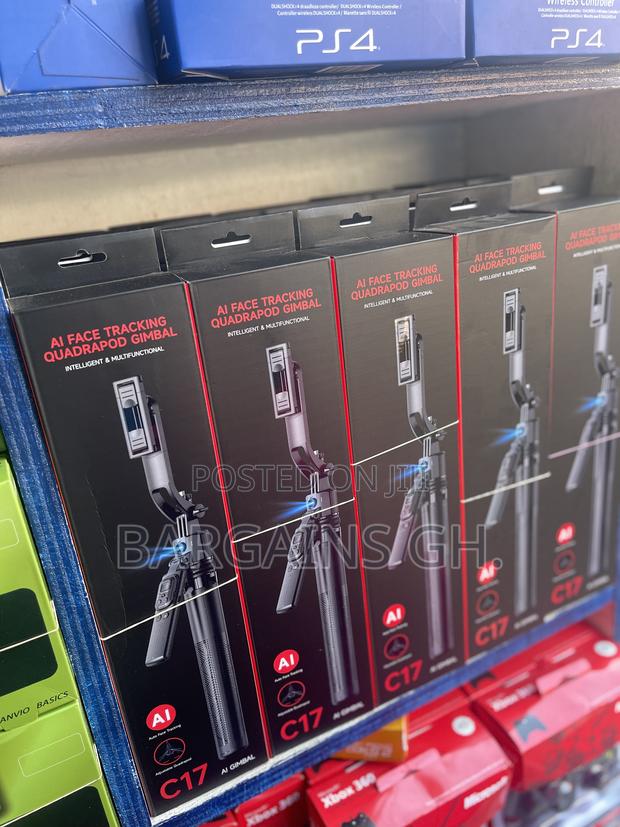 C17 Ai Gimbal With Face Tracker and Tripod Stand · Photo 3