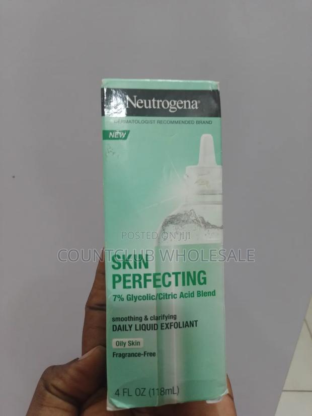 Neutrogena Skin Perfecting · Photo 1