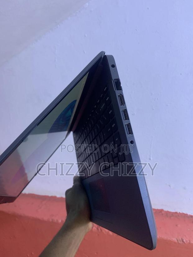 Laptop HP 240 G8 4GB Intel Celeron SSD 256GB ยท Photo 4