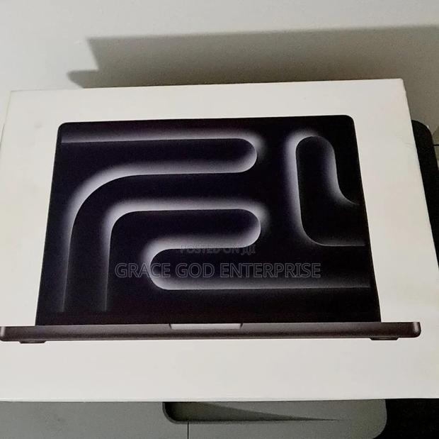 New Laptop Apple Macbook Pro 2025 M5 14-inch 16GB Apple M5 SSD 1T · Photo 2