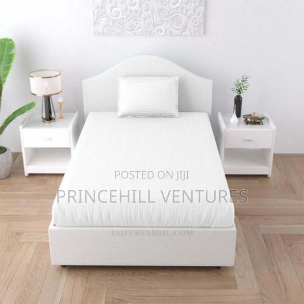Students Bedsheets and Pillowcase · Photo 1