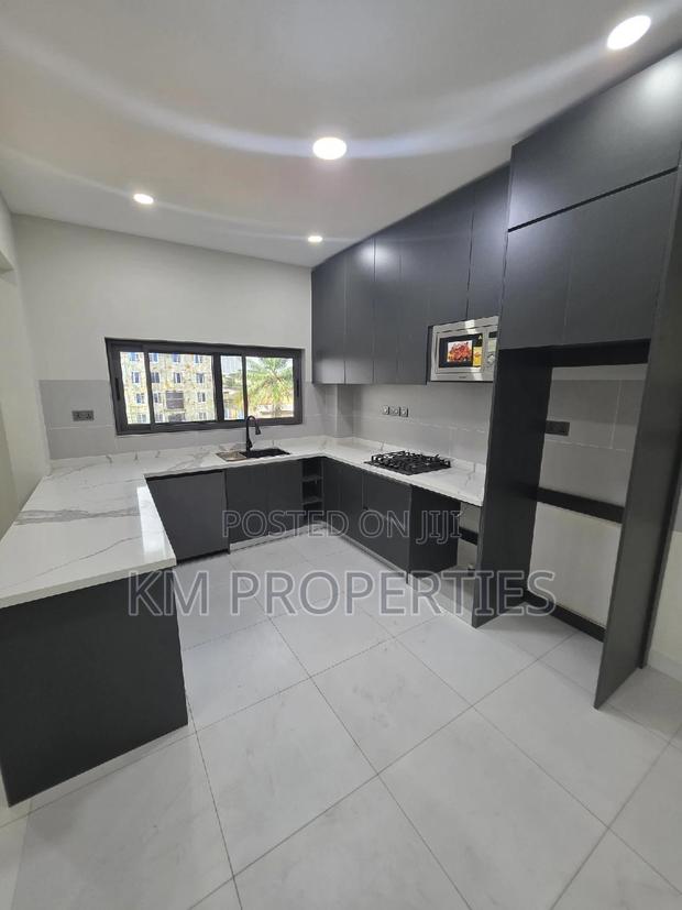 3bdrm Apartment in North Legon for rent · Photo 8
