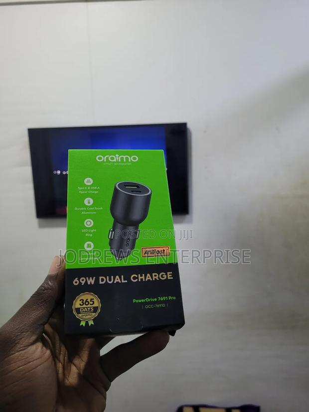 Oraimo Powerdrive 7691 Pro 69w Dual Super Car Charger · Photo 1