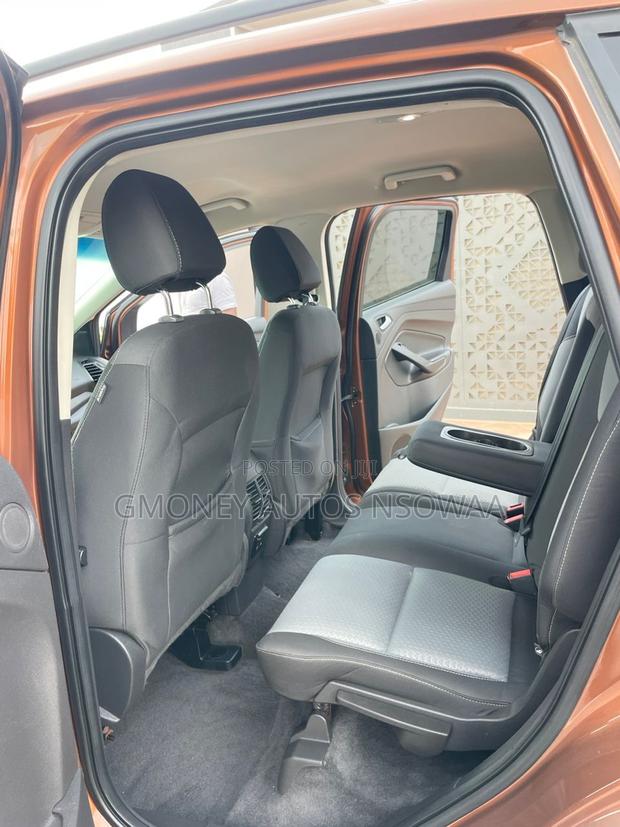 Ford Escape SE 4x4 2017 Brown · Photo 7
