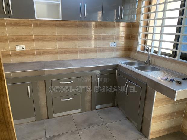 3bdrm Apartment in Amasaman Market, Pokuase for rent · Photo 1