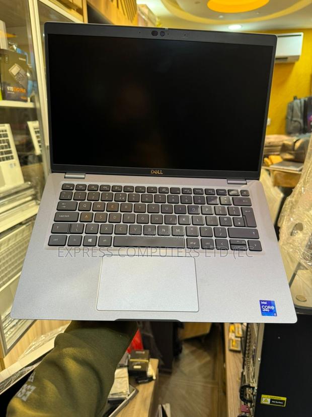 Laptop Dell Latitude 5420 16GB Intel Core I7 SSHD (Hybrid) 512GB · Photo 3