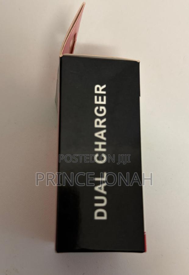 Batmax Sony Np-Fz100 Dual Charger · Photo 3