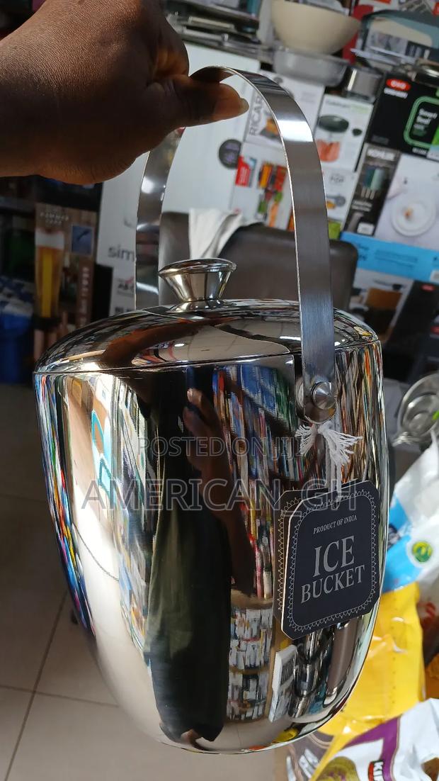 Ice Bucket With Handle · Photo 3