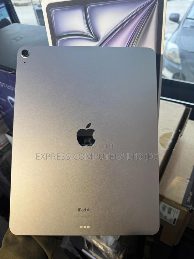 New Apple iPad Air 13 (2024) 128 GB Gray · Photo 2