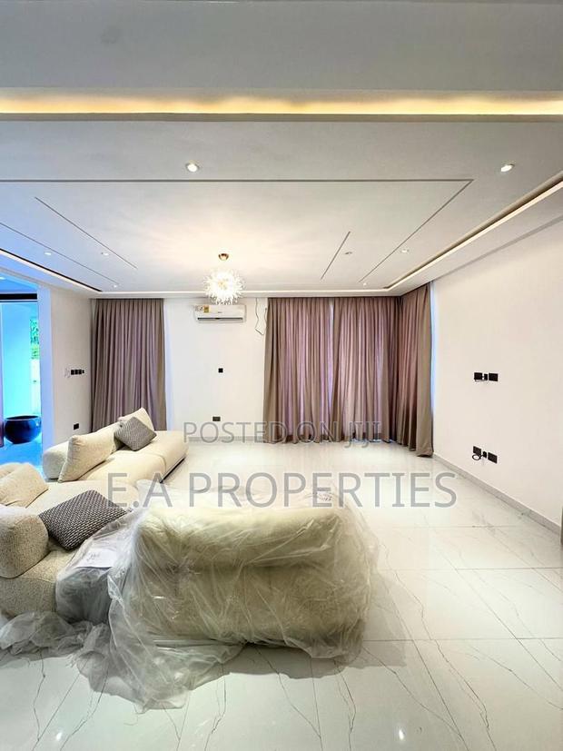 4bdrm House in E A Properties, American House for sale · Photo 7