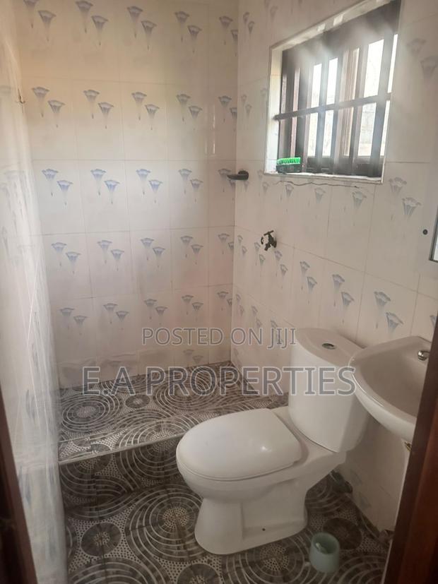 5bdrm House in E A Properties, Christian Village for sale · Photo 5