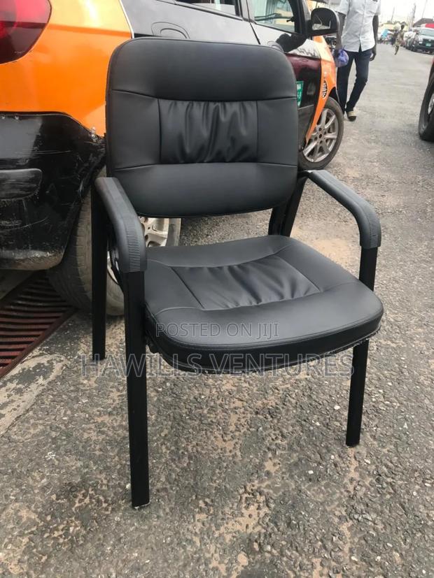 Stack Office Chair · Photo 1