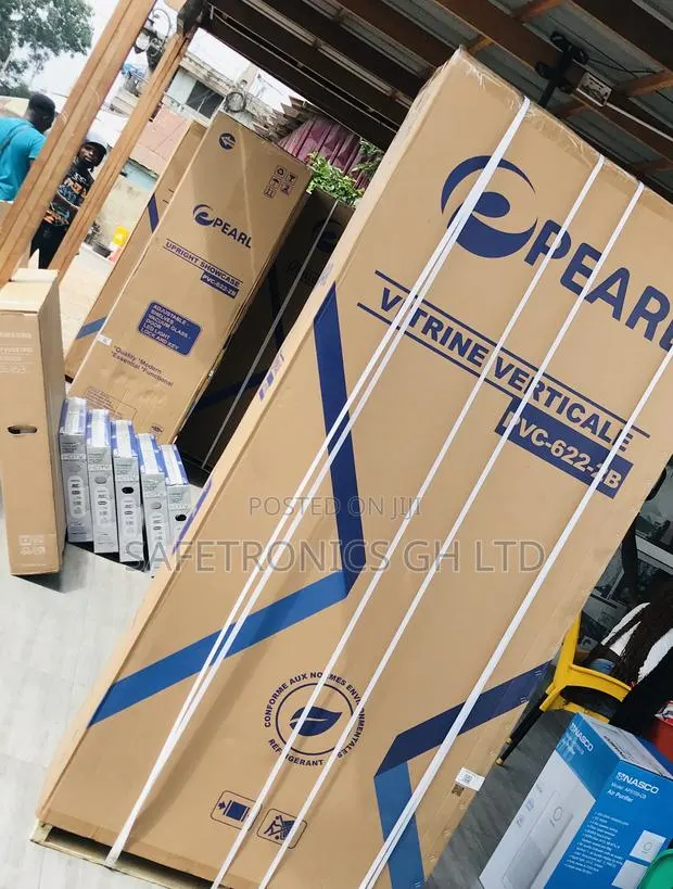 Newly Boxed:; PVC-662 2 Doors Pearl Display Glass · Photo 1