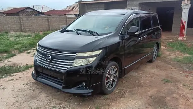 Nissan Elgrand 2012 Black · Photo 1