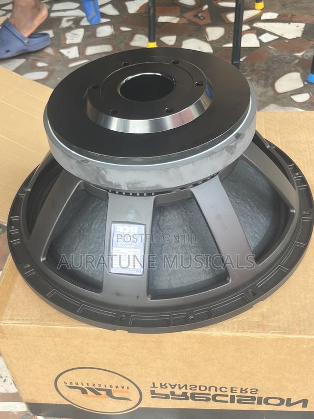 RCF 3500 Watt Naked Speakers · Photo 1