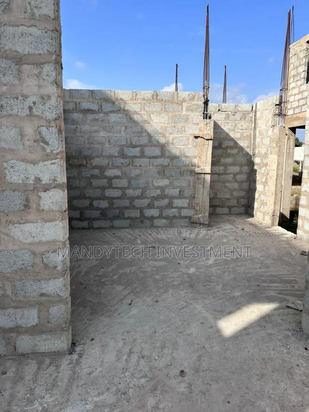 Classic Uncompleted 4 Bedroom House- Adenta · Photo 6